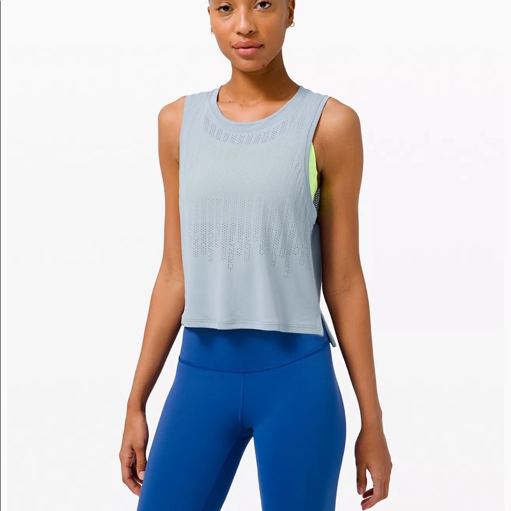 Lululemon Train to Be Tank *lightly discolored*